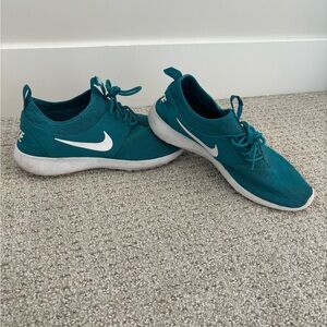 Teal Nike 9.5 Sneakers